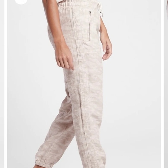 ATHLETA “Cabo Tide” Linen Jogger Camouflage Pants size 8 - Picture 1 of 12